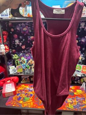 Zenana Outfitters Burgundy Scoop Neck Bodysuit